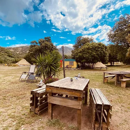 Tente Inuit Cocooning Glamping